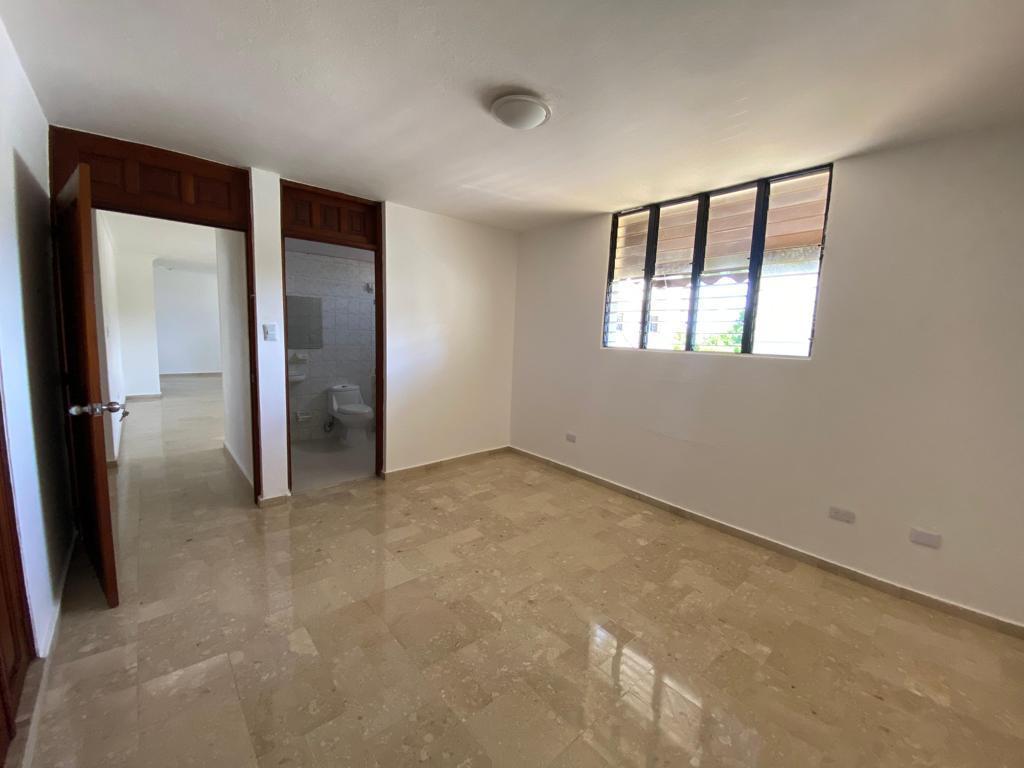 apartamentos - APARTAMENTO EN LA ESMERALDA SANTIAGO 0