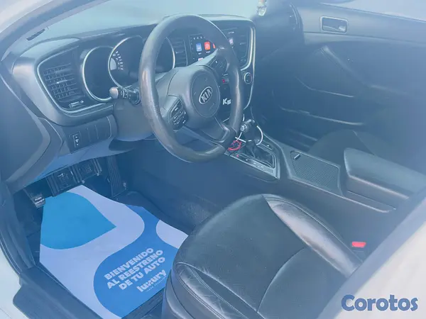 carros - Kia K5 2015 en excelente estado 4