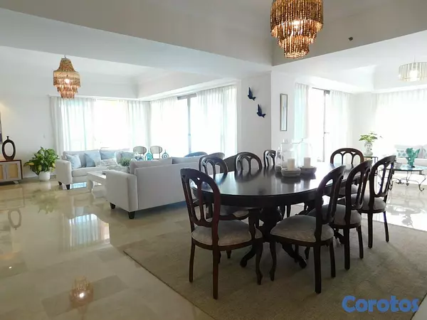 apartamentos - Apartamento amueblado de 3 habitaciones con vista  2