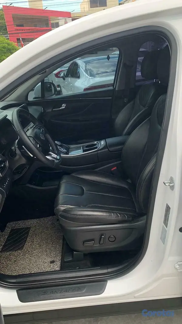jeepetas y camionetas - 2021 Hyundai Santa Fe SEL Diesel  3