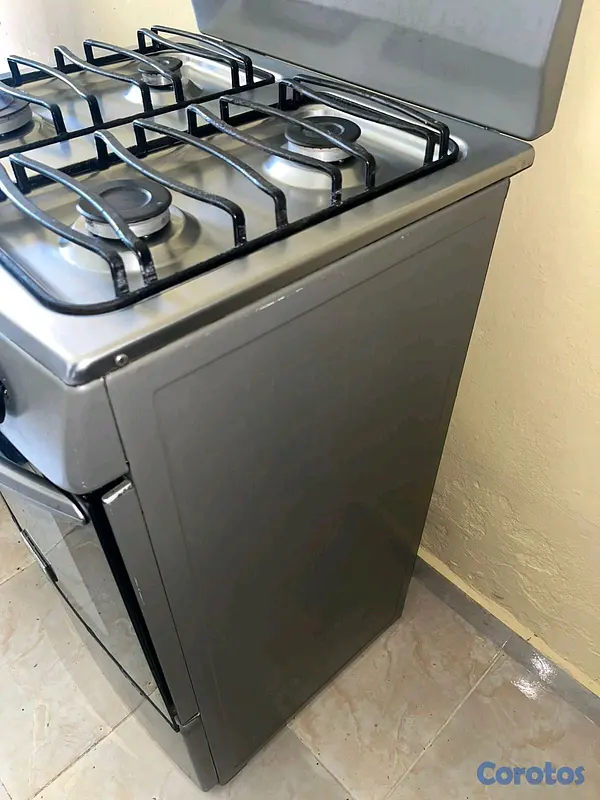 electrodomesticos - Estufa Frigidaire de 24" 3