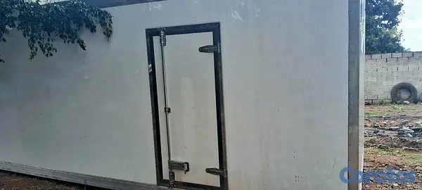 otros vehiculos - Furgón de 24 pies 2