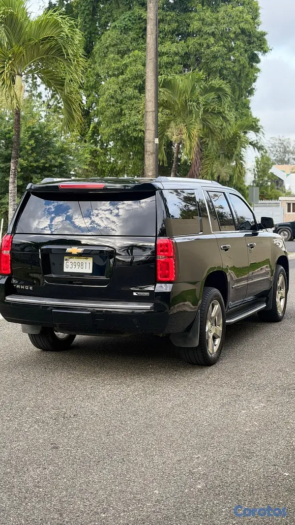 jeepetas y camionetas - Chevrolet Tahoe Premier 2017 Santo Domingo Motors 6