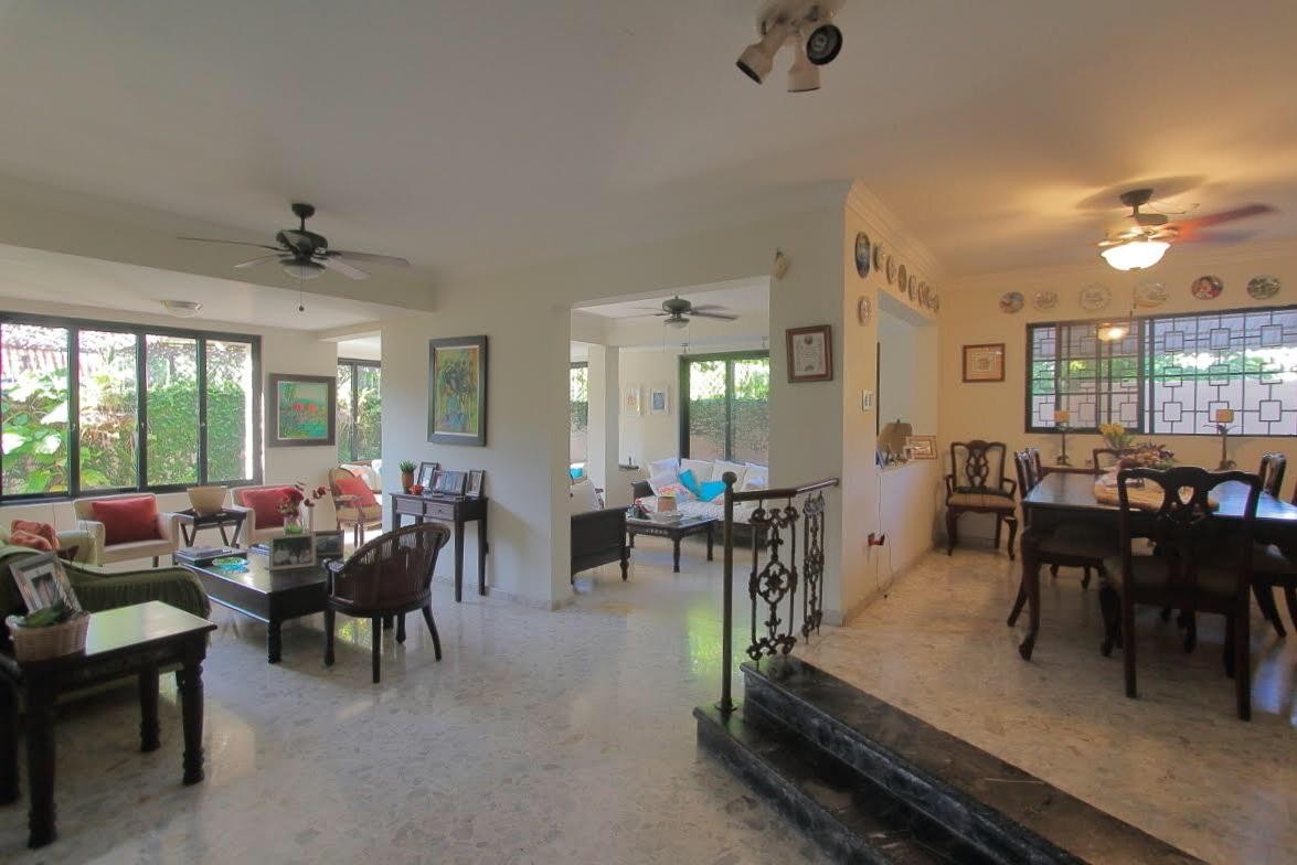 casas - HERMOSA CASA EN VENTA ALTOS DE ARROYO HONDO 8