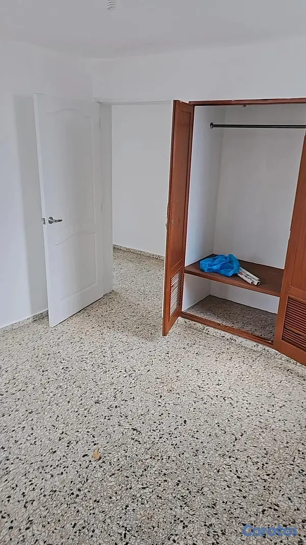 oficinas y locales comerciales - PIANTINI , ALQUILER PARA USO COMERCIAL  7