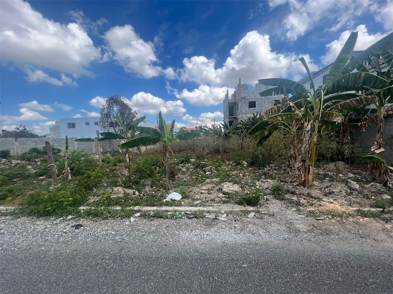 solares y terrenos - Venta de solar en la autopista de san Isidro Prado Oriental de 580mts  0