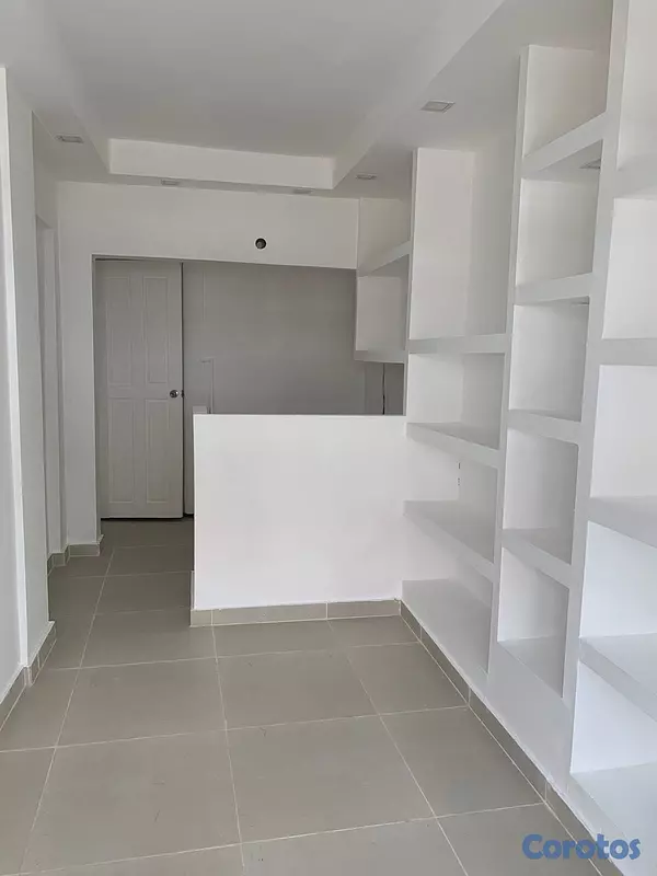 oficinas y locales comerciales - hermoso local en renta  4