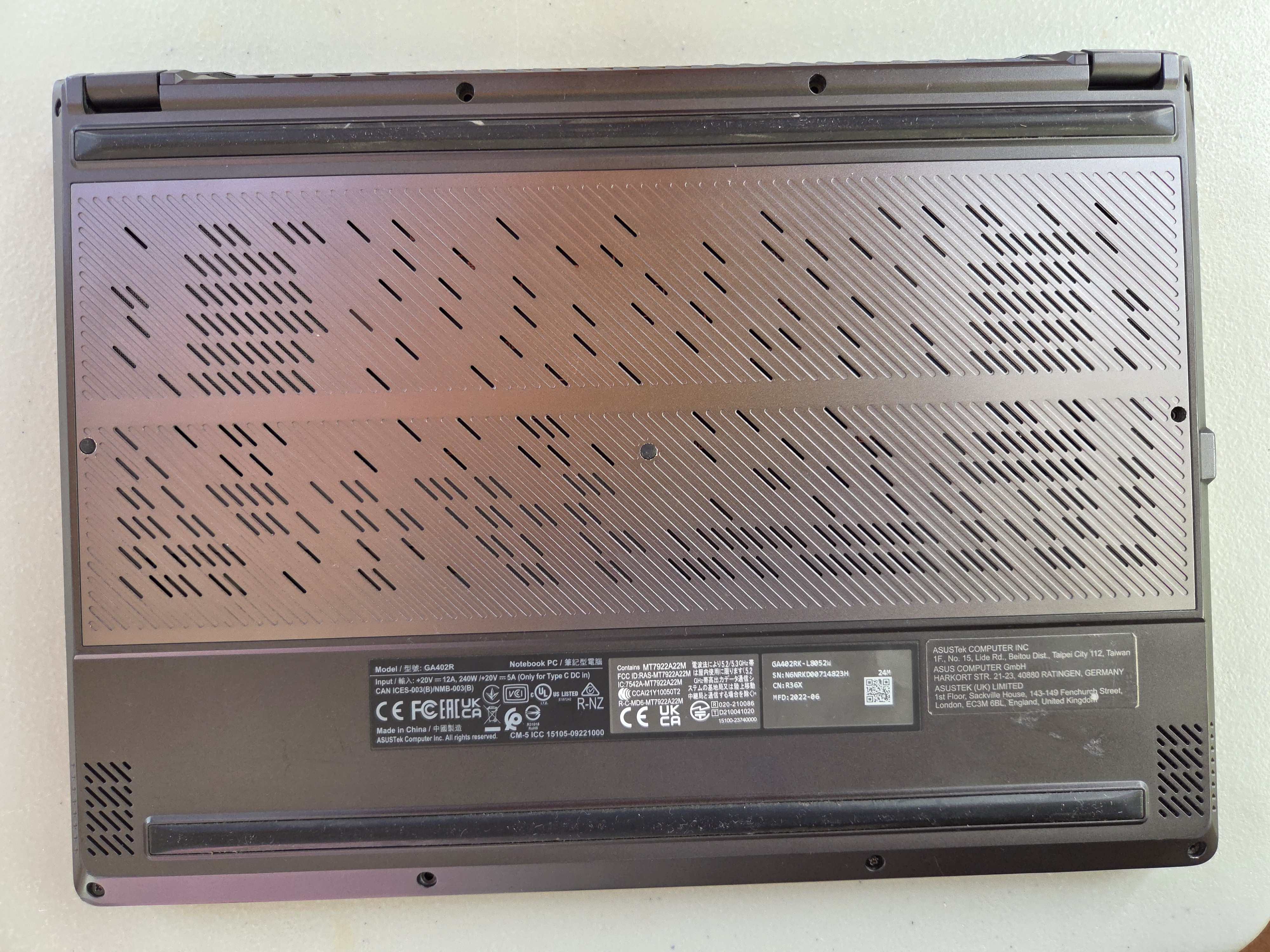 computadoras y laptops - Asus Zephyrus G14 GA402RK 4