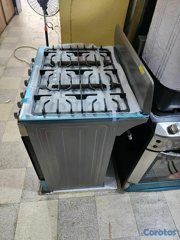 cocina - estufa frigidaire de  3