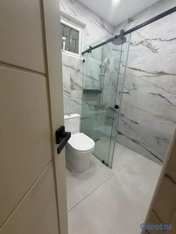 apartamentos - vendo avenida independencia jardines del Sur tres habitaciones PH 3 terraza dos  7