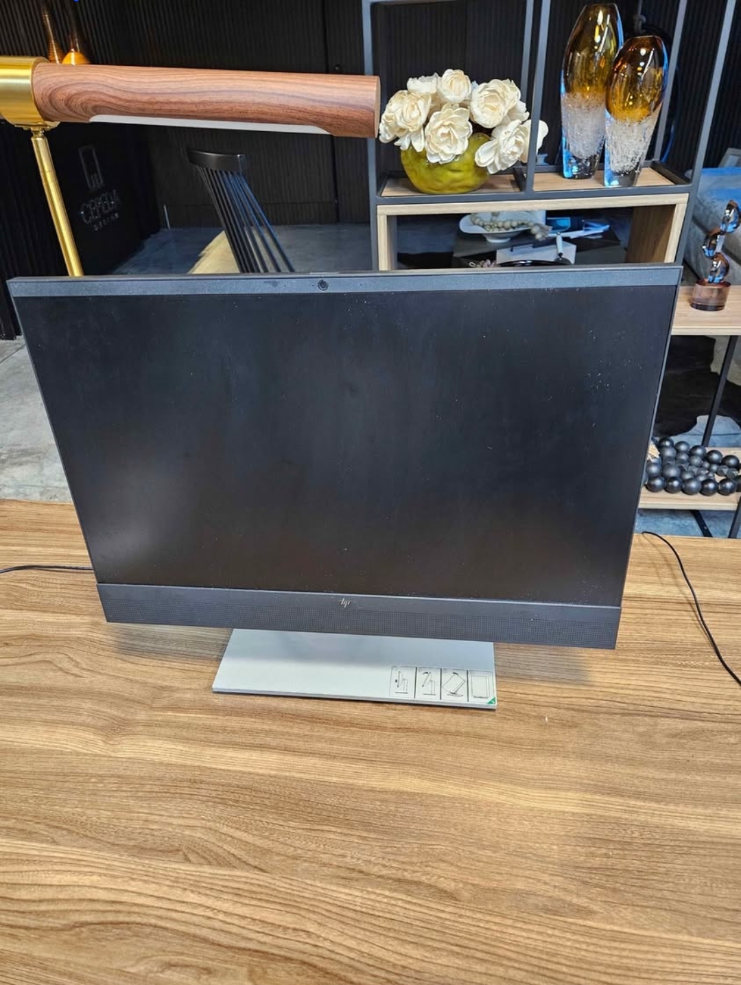 computadoras y laptops - Monitor HP Mini-in-One 24 Display 7AX23AA 0