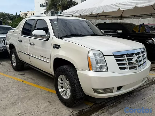 jeepetas y camionetas - Cadillac Escalade 2010 4