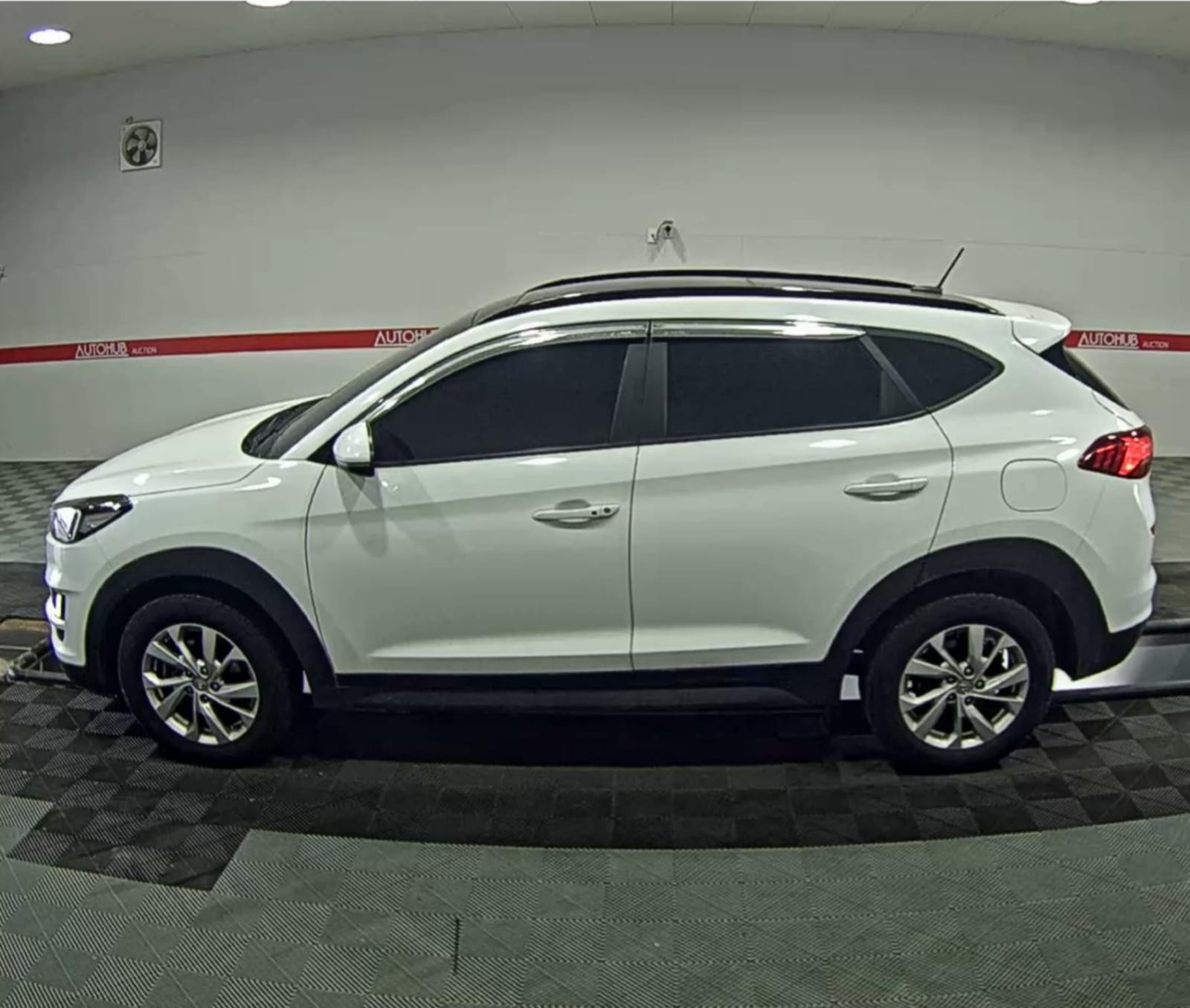 jeepetas y camionetas - HYUNDAI TUCSON 2020 BLANCO DIESEL 2