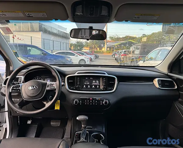 jeepetas y camionetas - Kia Sorento 2020 AWD 
 7