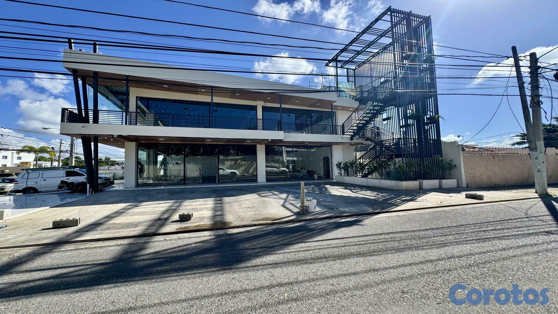 oficinas y locales comerciales - LOCAL COMERCIAL SEGUNDO NIVEL PLAZA COMERCIAL VILLA OLGA 2