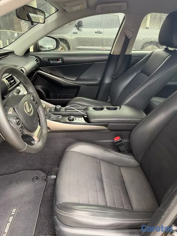 carros - Lexus IS250 2014 7