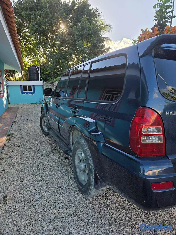 jeepetas y camionetas - terracan 2007 con motor nuevo  2