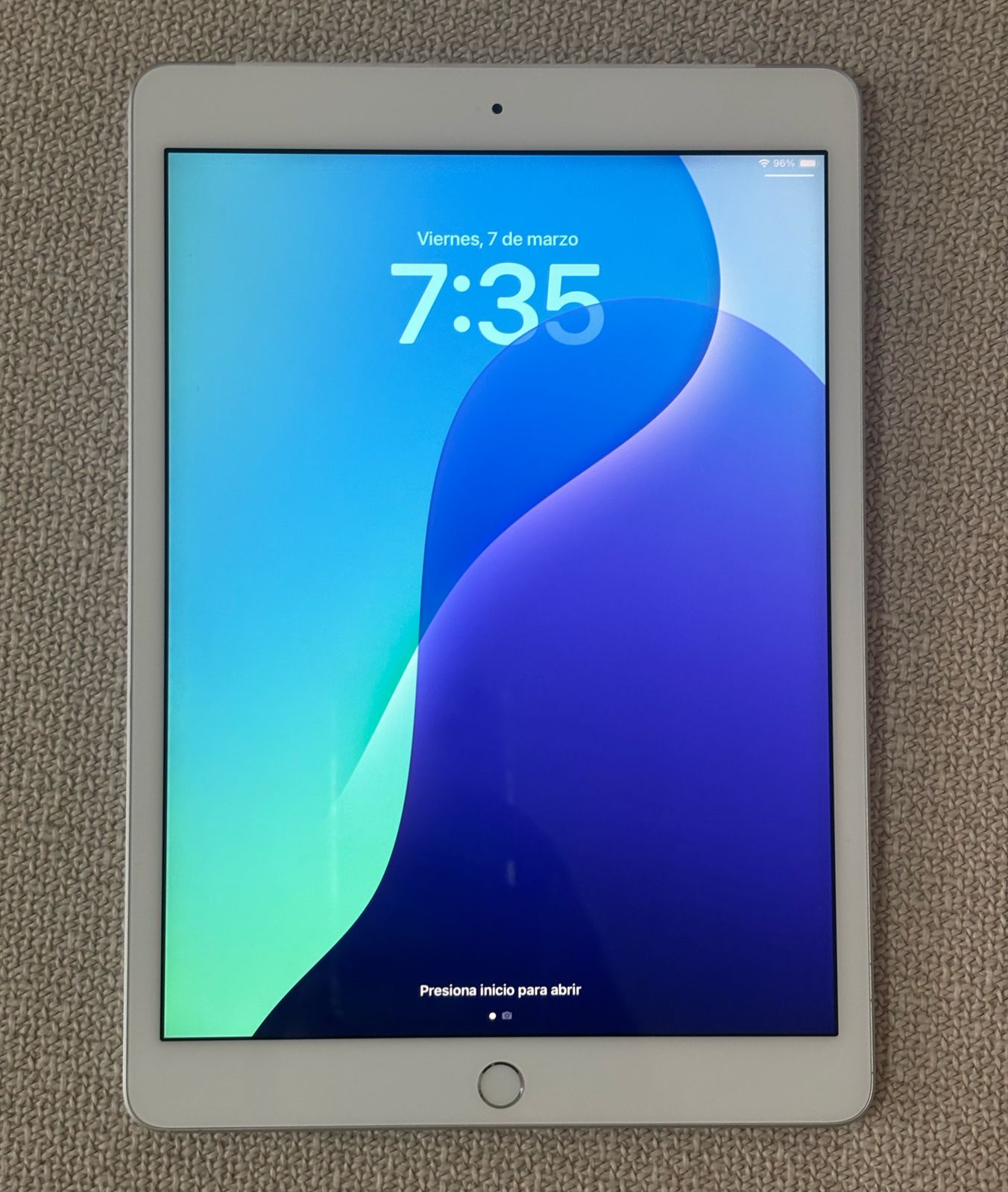 celulares y tabletas - Ipad 7ma gen 32gb Wifi + 4g LTE ios18 coje chip 2