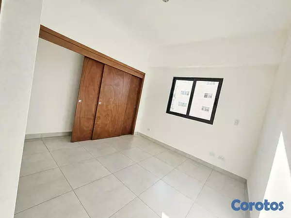 apartamentos - Alquiler en Arroyo Hondo Viejo con área social 6
