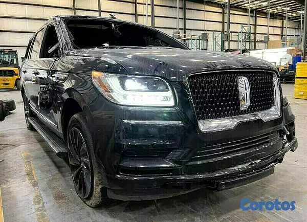 repuestos -  Vendo Motor 3.5L V-6 Lincoln Navigator  2019-2021  TWIN-TURBO V 37 millas 7