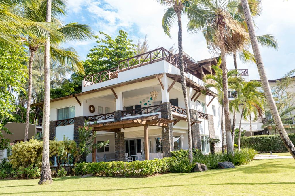 penthouses - Penthouse Playa las Terrenas Recibo Vehiculo  2