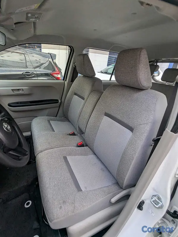 carros - TOYOTA PASSO 2021 4