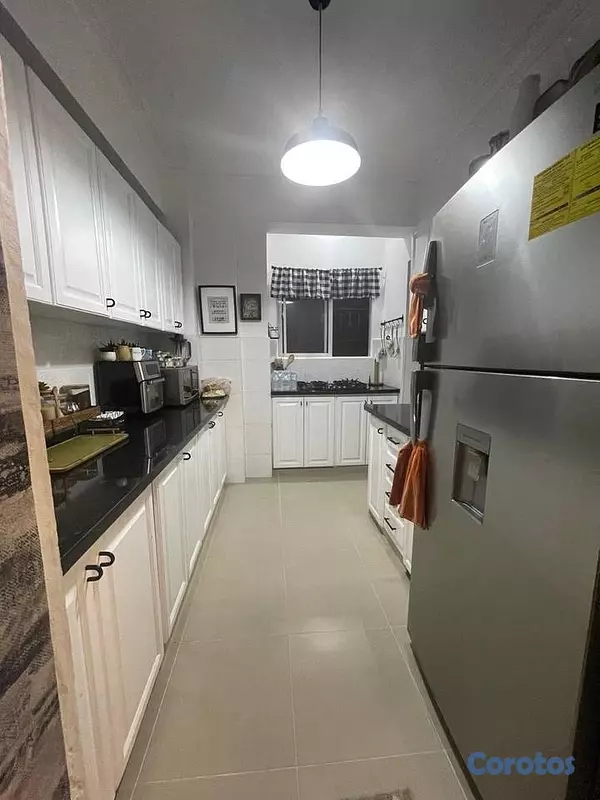 apartamentos - Apartamento primer nivel más terreza privada en Los Restauradores  9