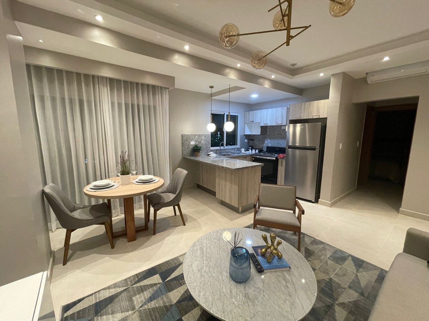 apartamentos - Apartamento en el Julieta próximo al bravo de la avenida Winston Churchill  2