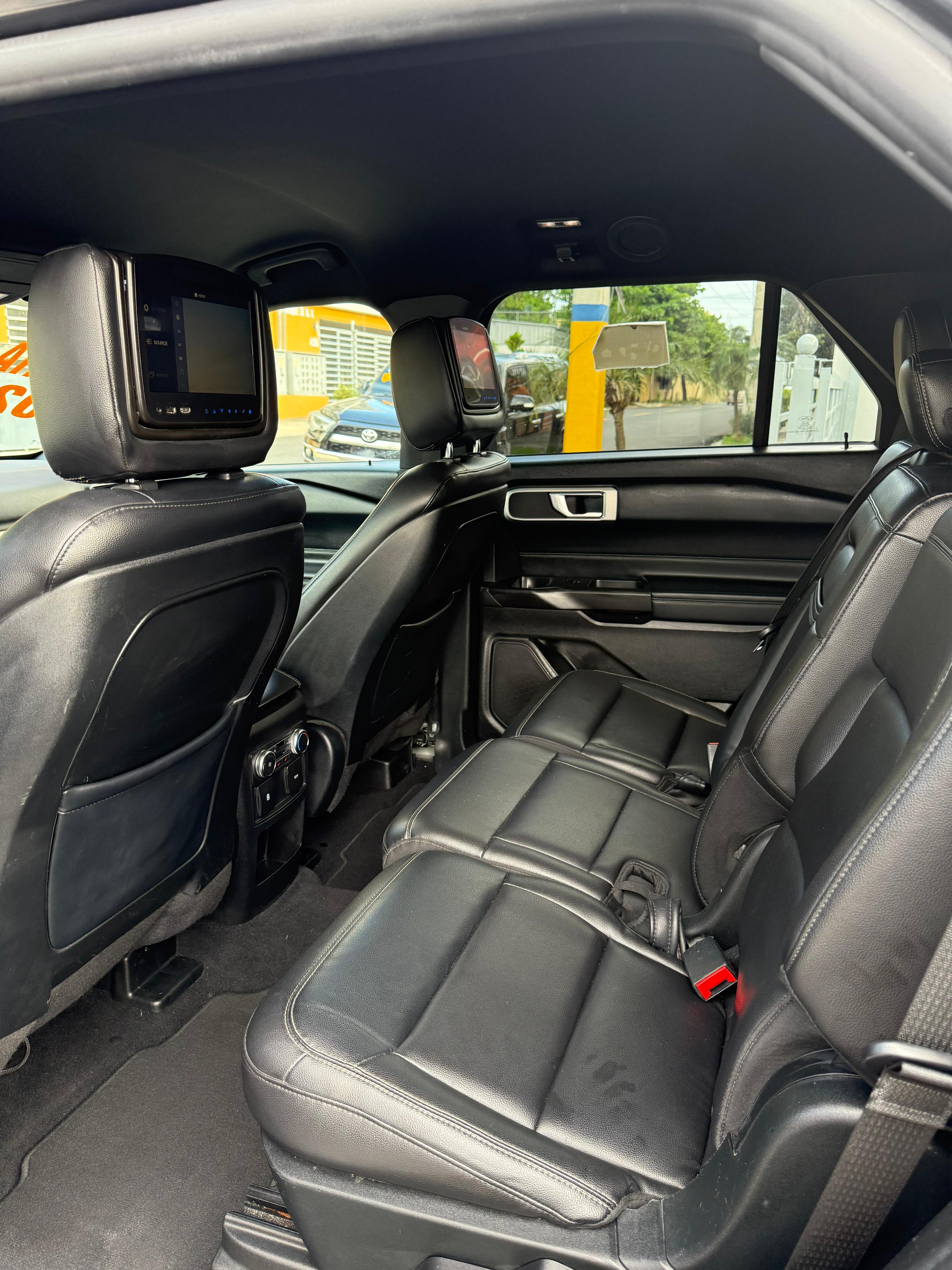 jeepetas y camionetas - ford explorer xlt 4wd 7