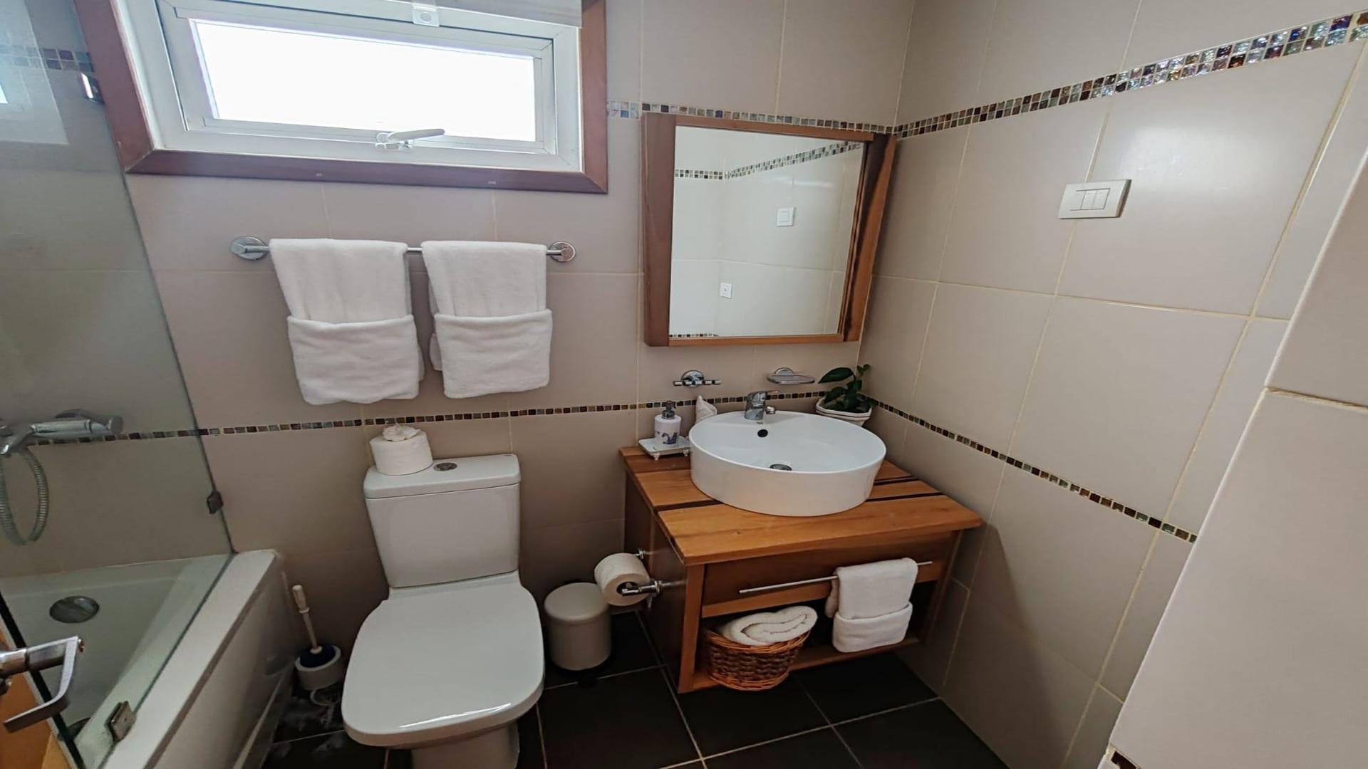 apartamentos - Apartamento en Juan Dolio, primera linea de playa, en venta 5