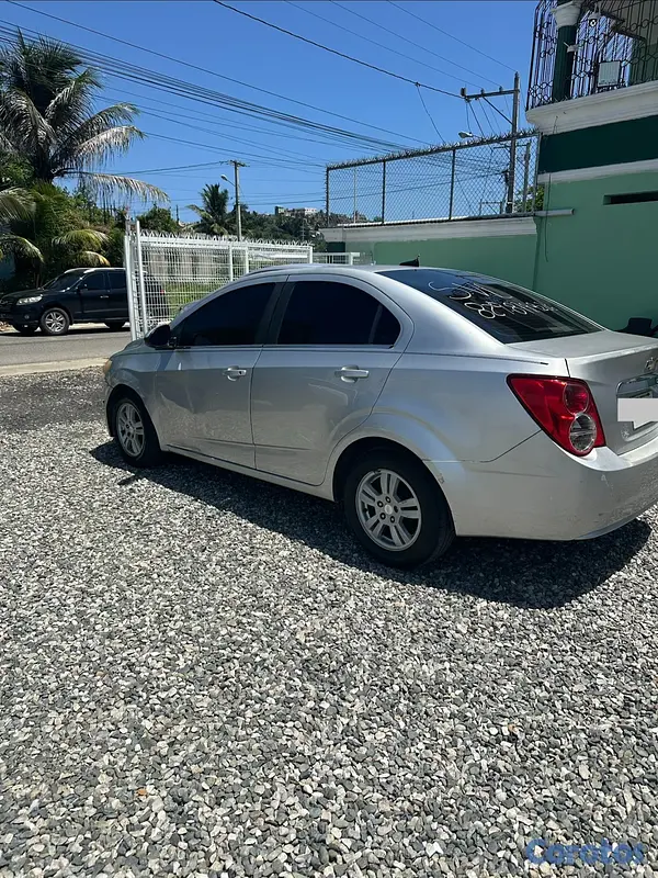 carros - Vendo Chevrolet Sonic 2014 LT.   De oportunidad  3