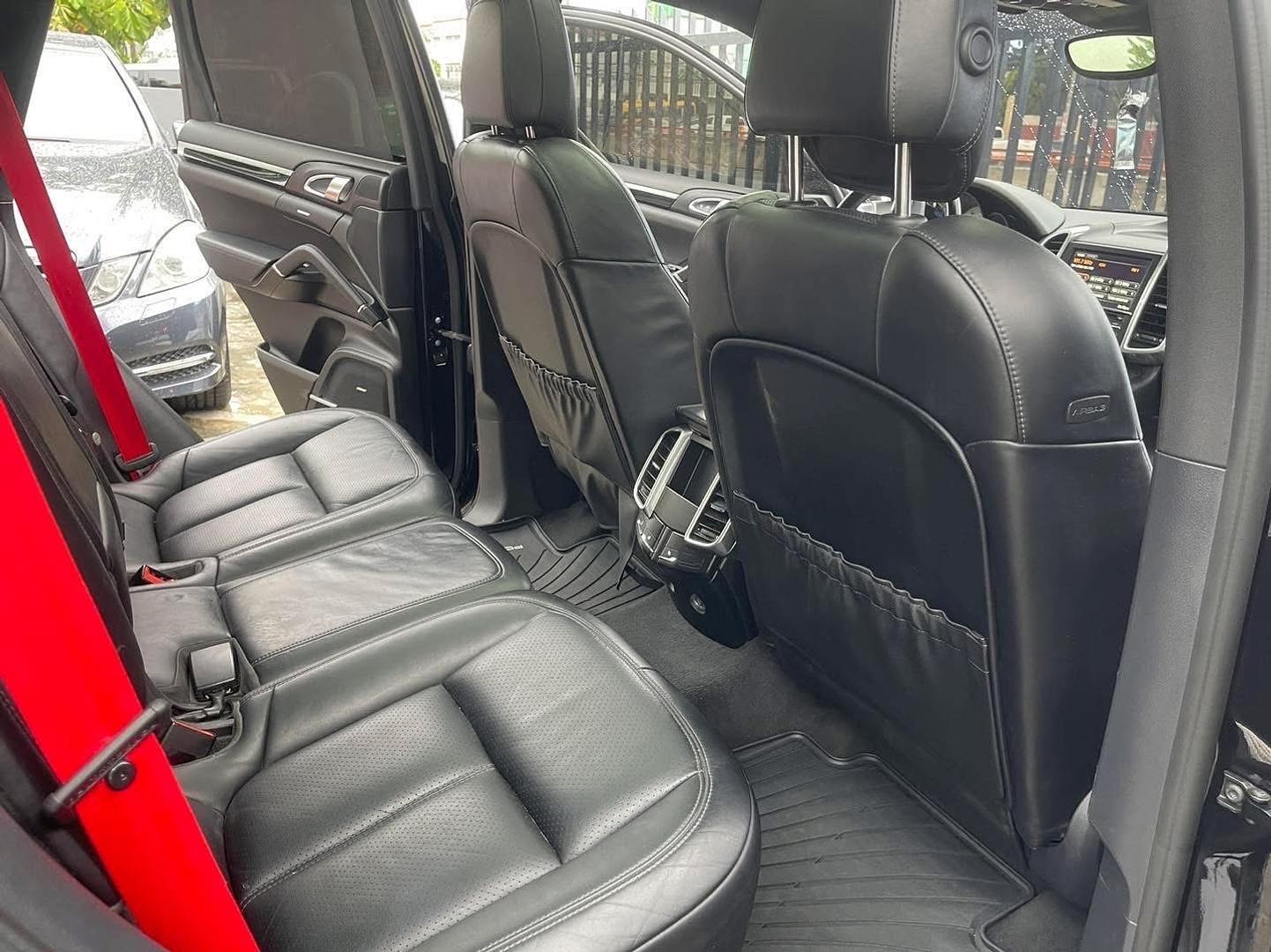 jeepetas y camionetas - PORSCHE CAYENNE S 2016 3