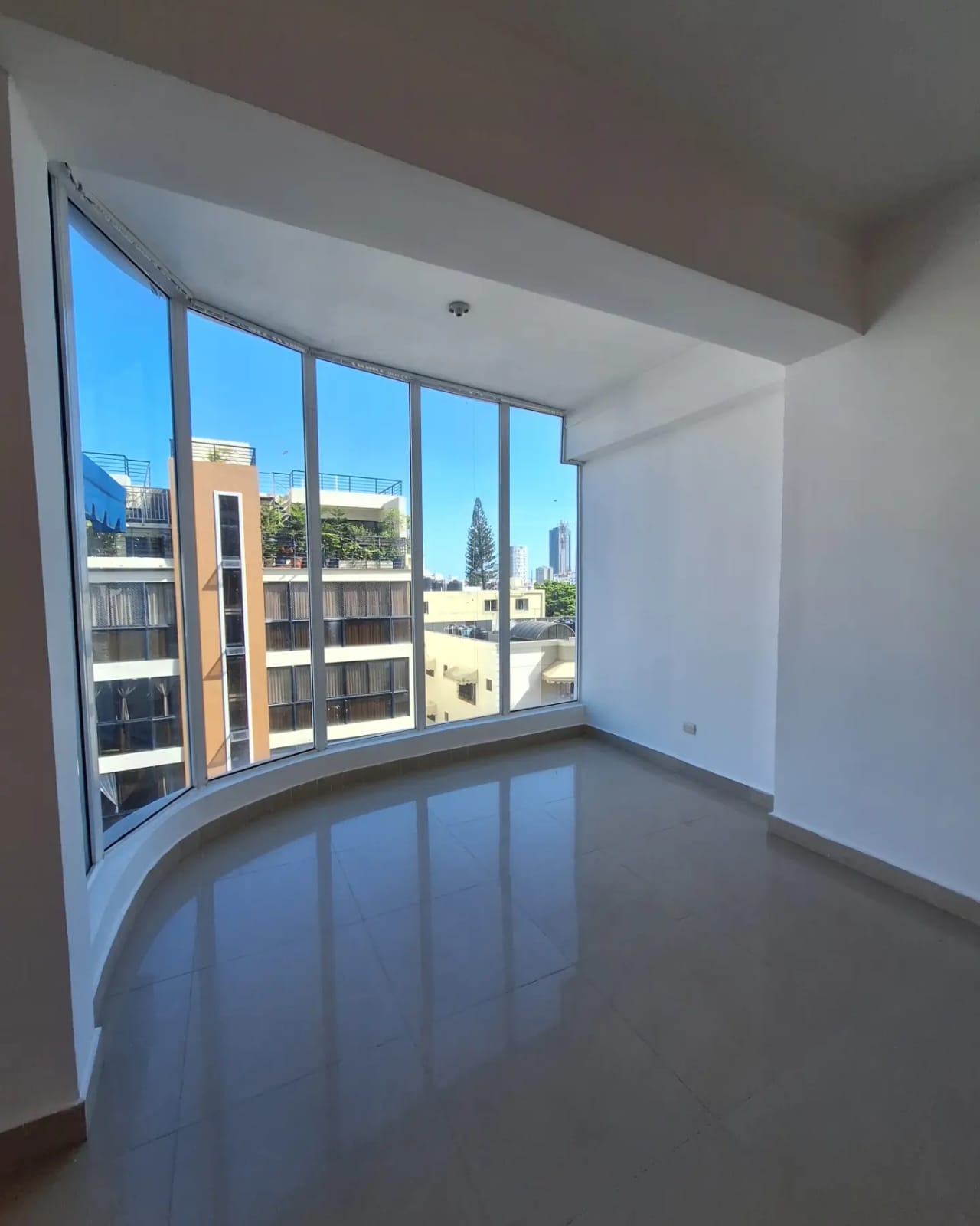 apartamentos - Rento delicado apt , en 27 de febrero y caonabo 0