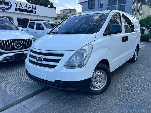 jeepetas y camionetas - HYUNDAI H1 TQ6 2018 CARGA-PASAJEROS 1