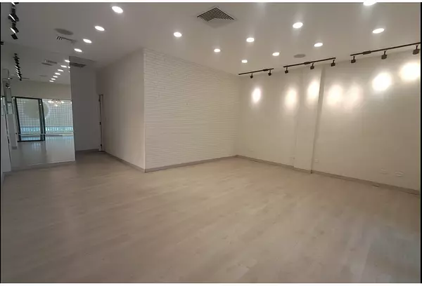 oficinas y locales comerciales - 🔵 Alquilo local 2do piso  en bella vista  5