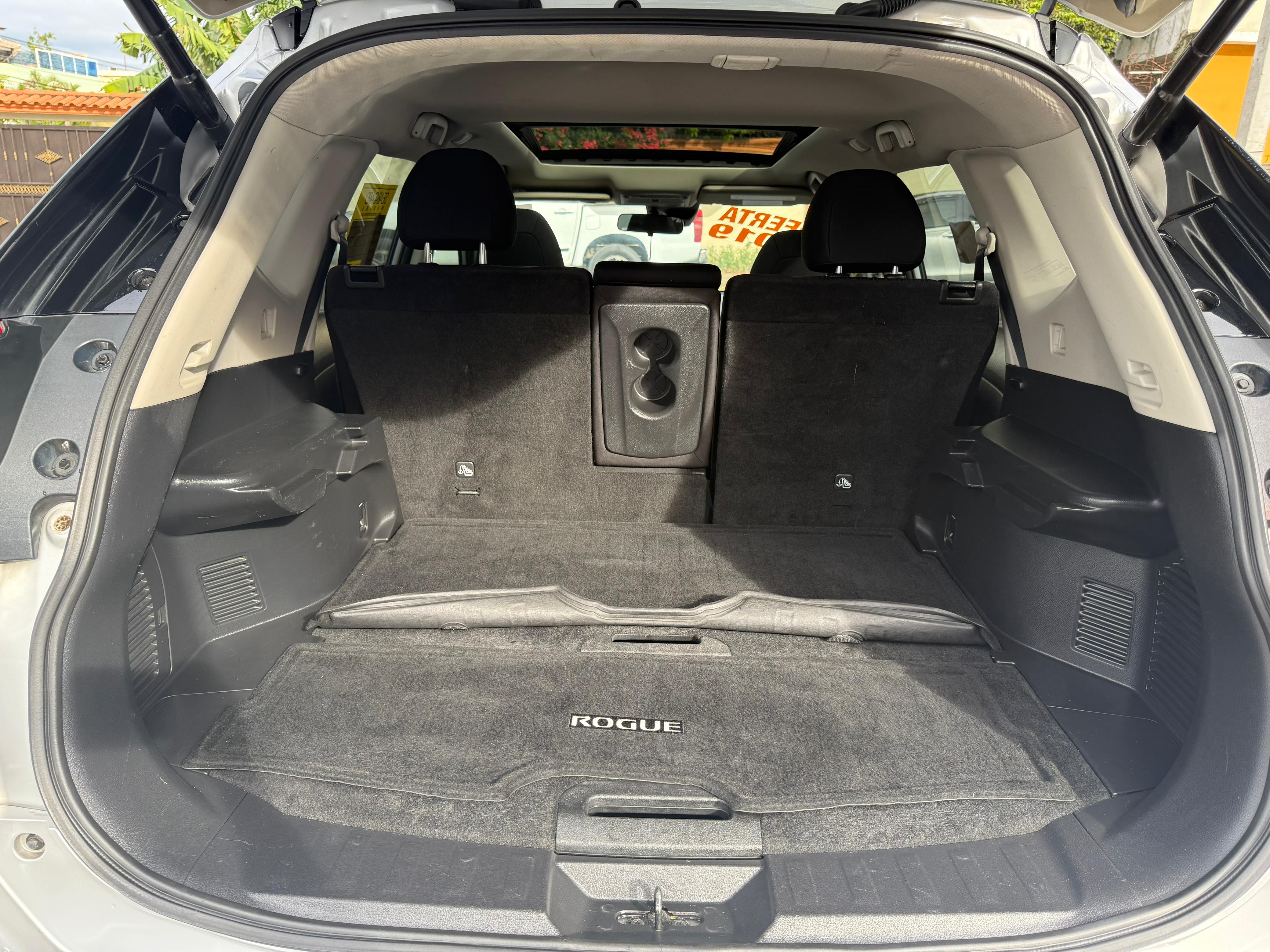 jeepetas y camionetas - nissan rogue sv AWD panoramica 6