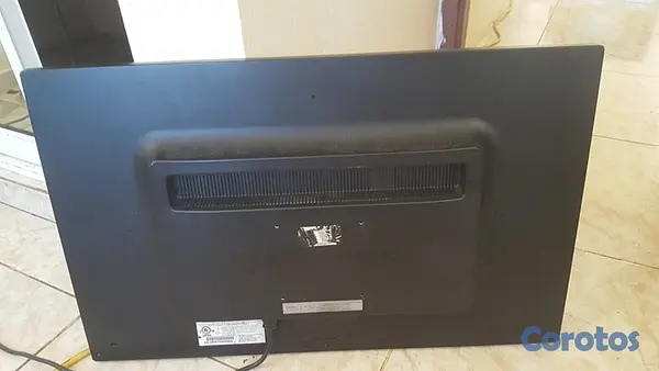 computadoras y laptops - Monitor 27" HDMI Samsung, Santiago 3