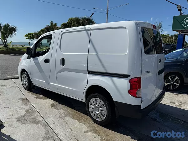 jeepetas y camionetas - Nissan NV200 2020 6