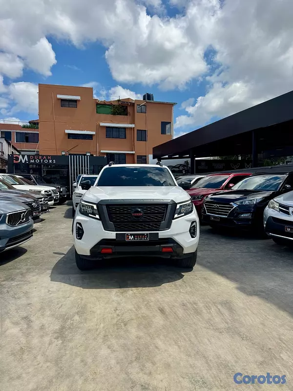 jeepetas y camionetas - Nissan Navara Pro-4X 2022 2