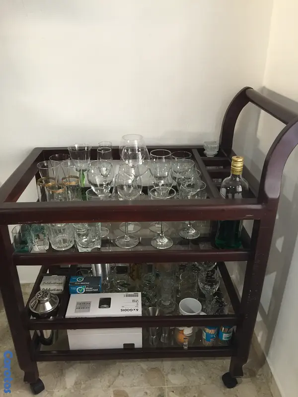 muebles y colchones - Bar en caoba.  2