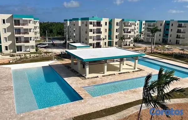 apartamentos - venta de apartamento con piscina en los corales punta cana República Dominicana  3