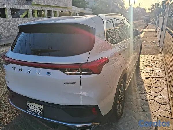 jeepetas y camionetas - Maxus D60 2024 Full – Blanca, como nueva 2