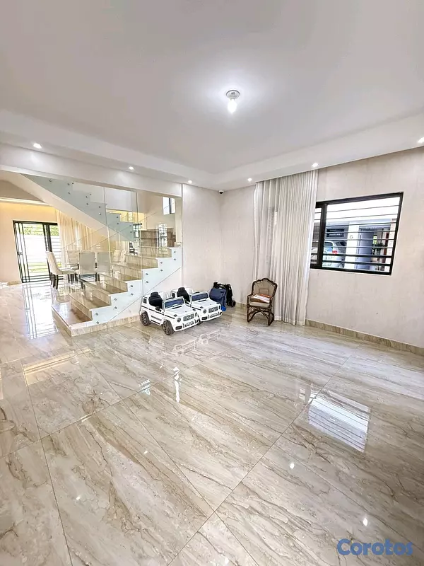 casas - Vendo Casa en Colinas de Los ríos  5