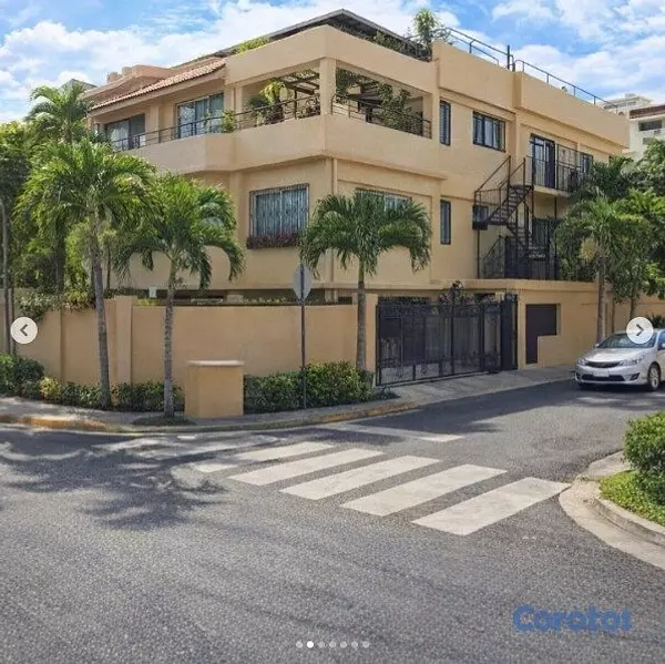 oficinas y locales comerciales - PROPIEDAD COMERCIAL EN VENTA Y ALQUILER - Av. Rómu 1