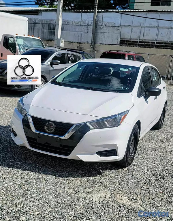 carros - NISSAN VERSA  2020 3