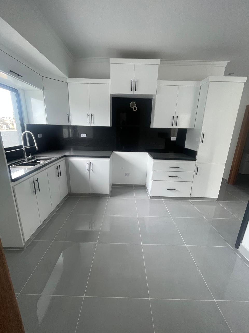apartamentos -  APARTAMENTO DE LUJO CON TERRAZA – 2DO NIVEL 1688