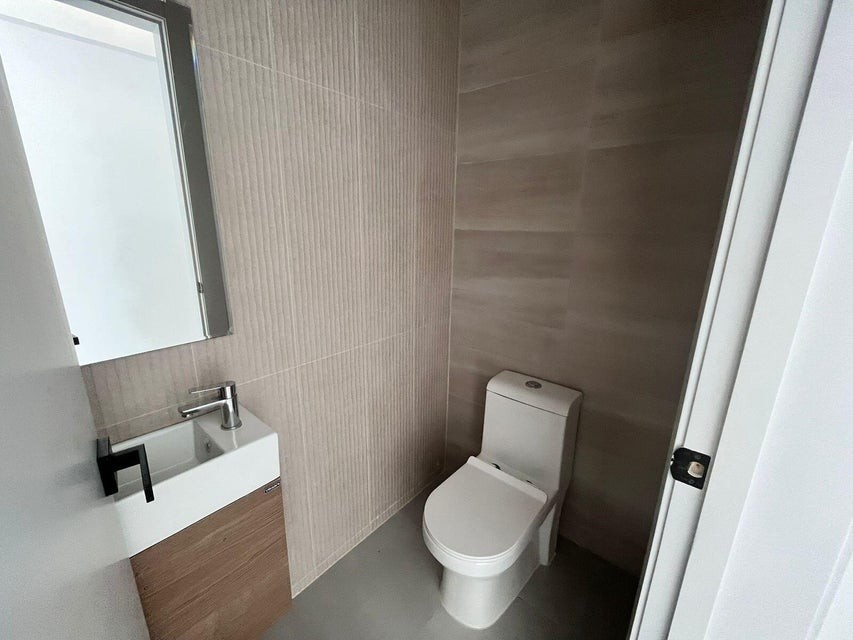 apartamentos - Apartamento en venta, a estrenar, 3 habitaciones, picuzzi, gimnasio, seguridad. 6