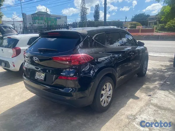 jeepetas y camionetas - HYUNDAI TUCSON 2019 4