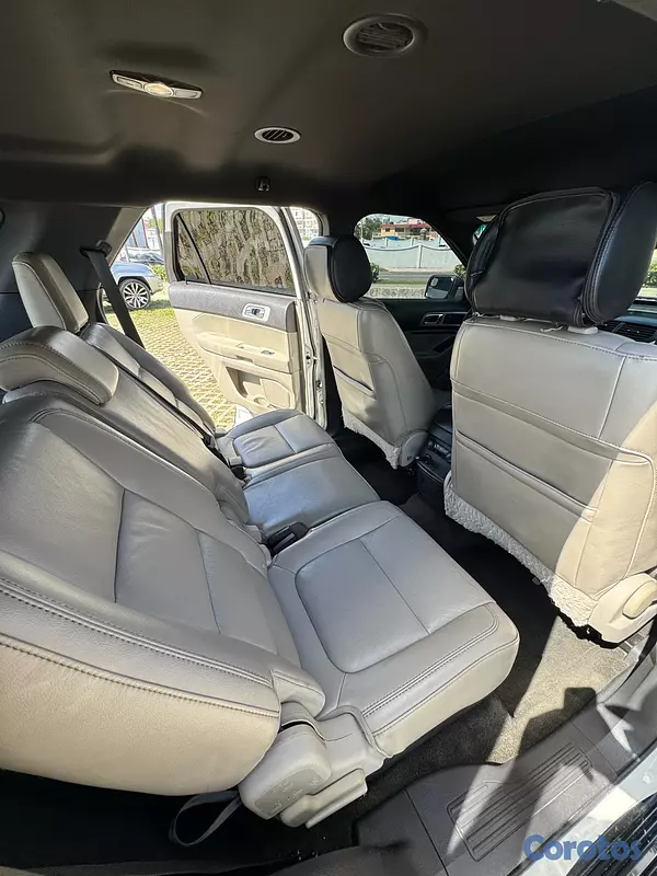 jeepetas y camionetas - Ford Explorer 2012 XLT 3.5 v6 5