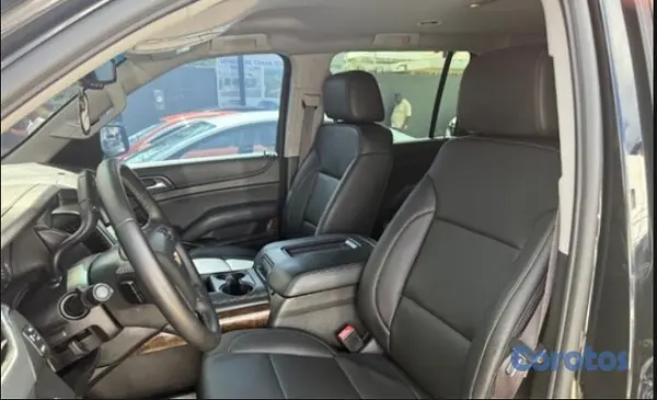 jeepetas y camionetas - Chevolet Suburban 2017 LTZ 3
